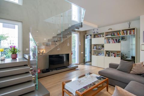 Villa a Padua, Padua, Padua - € 1.150.000 | Ref: PDV07 - foto 26