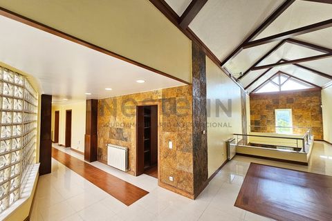 Villa a Belas, Lisbon, Belas - € 2.100.000 | Ref: N104SNT742 - foto 9