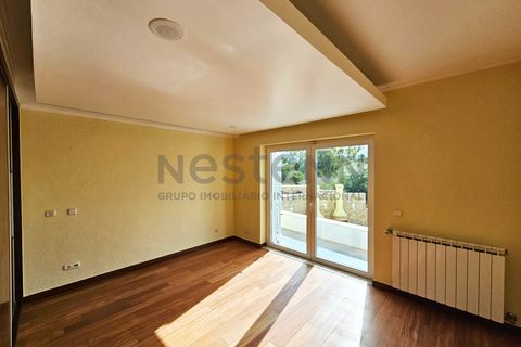 Villa a Belas, Lisbon, Belas - € 2.100.000 | Ref: N104SNT742 - foto 20