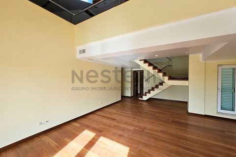 Villa a Belas, Lisbon, Belas - € 2.100.000 | Ref: N104SNT742 - foto 26