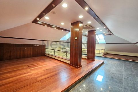 Villa a Belas, Lisbon, Belas - € 2.100.000 | Ref: N104SNT742 - foto 27