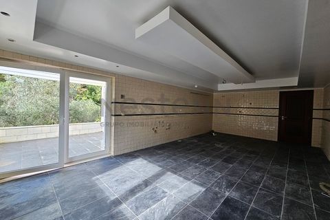 Villa a Belas, Lisbon, Belas - € 2.100.000 | Ref: N104SNT742 - foto 41