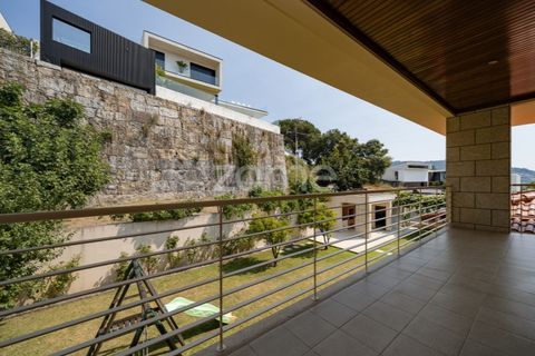 Villa i Braga, Braga, Braga - € 800.000 | Ref: ZMPT580158 - foto 30