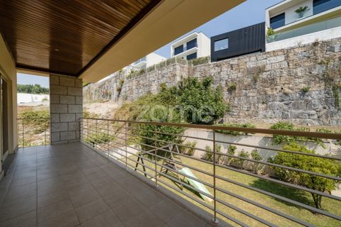 Villa i Braga, Braga, Braga - € 800.000 | Ref: ZMPT580158 - foto 31