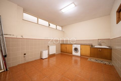 Villa i Braga, Braga, Braga - € 800.000 | Ref: ZMPT580158 - foto 49