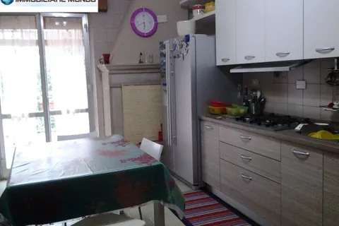 Landejendom i Termoli, Campobasso, Termoli - € 200.000 | Ref: F710 - foto 13