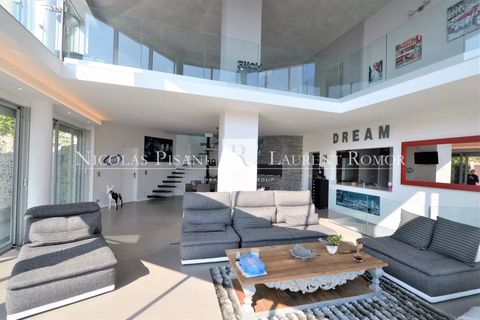 Villa i Roquebrune-Cap-Martin, Alpes-Maritimes, Roquebrune-Cap-Martin - € 3.890.000 | Ref: 4674811 VM P - foto 6