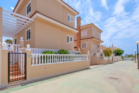 Villa a Torrevieja, Alicante, Torrevieja - € 960.000 | Ref: 200-4242 - foto 49