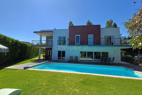 Villa i Belas, Lisbon, Belas - € 2.090.000 | Ref: C0354-00746 - foto 1