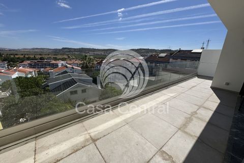 Villa i Loures, Lisbon, Loures - € 997.500 | Ref: CC-010250219-II - foto 3