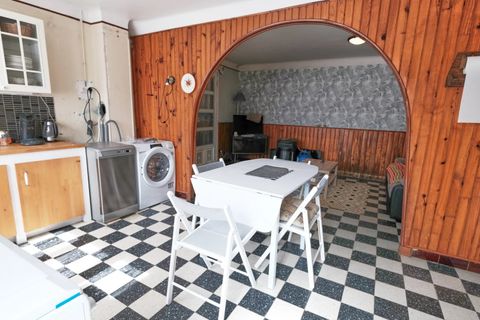 Villa a Anost, Saone-et-Loire, Anost - € 59.500 | Ref: KB-23143 - foto 2