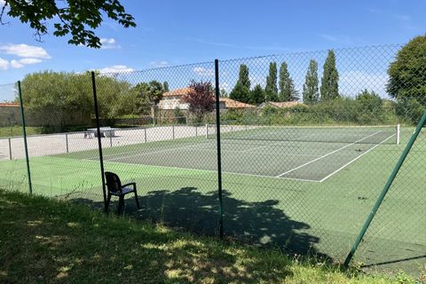 Villa a Charras, Charente, Charras - € 110.000 | Ref: BVI81389 - foto 4