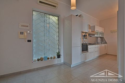 Leilighet i Ospedaletti, Imperia, Ospedaletti - € 450 000 | Ref: AG-DOM 1410 - foto 11