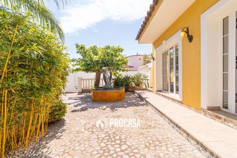 Villa i Empuriabrava, Gerona, Empuriabrava - € 995.000 | Ref: 3927 - foto 8