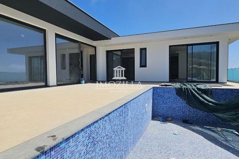 Byhus i Calheta, Madeira, Calheta - € 1.490.000 | Ref: IZ096 - foto 10