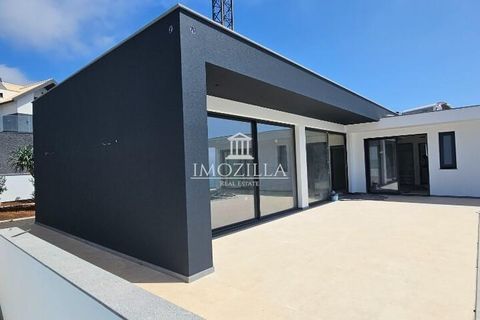 Byhus i Calheta, Madeira, Calheta - € 1.490.000 | Ref: IZ096 - foto 15