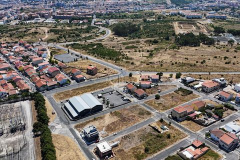 Helårsgrund i Amadora, Lisbon, Amadora - € 125.000 | Ref: C0483-01449 - foto 10