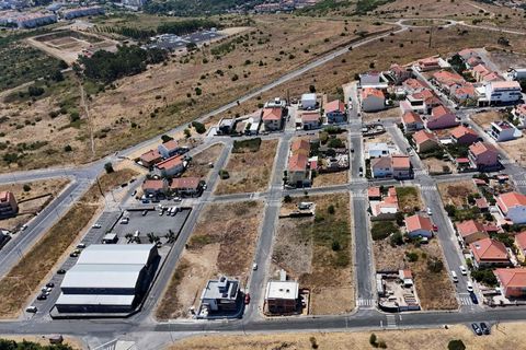 Helårsgrund i Amadora, Lisbon, Amadora - € 125.000 | Ref: C0483-01449 - foto 12