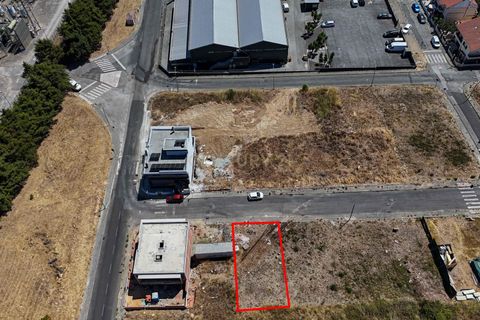 Helårsgrund i Amadora, Lisbon, Amadora - € 125.000 | Ref: C0483-01449 - foto 17