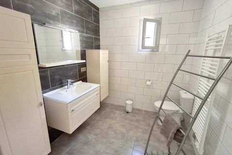 Villa a Les Vans, Ardeche, Les Vans - € 420.000 | Ref: 86176399 - foto 16