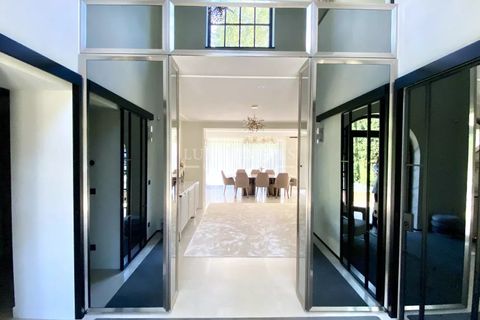 Villa i Antibes, Alpes-Maritimes, Antibes - € 5.300.000 | Ref: 84914227 - foto 4