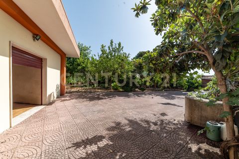 Villa a Riposto, Catania, Riposto - € 650.000 | Ref: 013-019 - foto 36