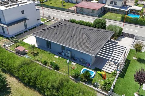 Villa a Cesena, Forli-Cesena, Cesena - € 550.000 | Ref: 3697 - foto 28