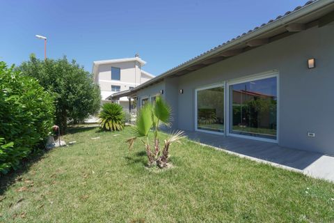 Villa a Cesena, Forli-Cesena, Cesena - € 550.000 | Ref: 3697 - foto 37