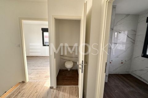 Villa a Cuvry, Moselle, Cuvry - € 430.000 | Ref: 6631317 - foto 10