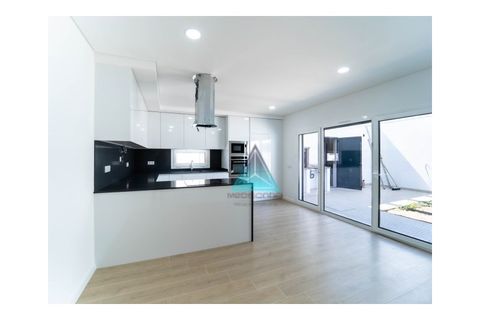 Byhus i Amora, Setubal, Amora - € 662.000 | Ref: APA_2893 - foto 15