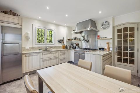 Villa i Antibes, Alpes-Maritimes, Antibes - € 1.690.000 | Ref: HH-15899952 - foto 4