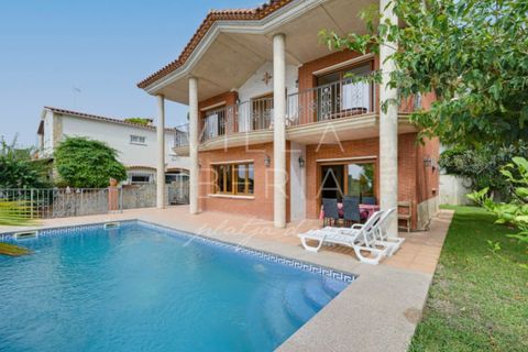 Villa i Platja D'aro, Gerona, Platja D'aro - € 1.120.000 | Ref: 325 - foto 11