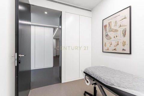 Erhvervsejendom i Odivelas, Lisbon, Odivelas - € 1.000.000 | Ref: C0426-00575 - foto 2