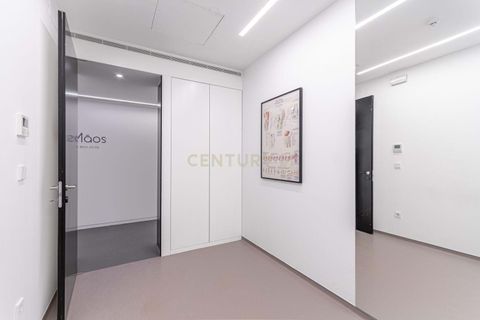 Erhvervsejendom i Odivelas, Lisbon, Odivelas - € 1.000.000 | Ref: C0426-00575 - foto 9