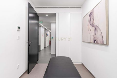 Erhvervsejendom i Odivelas, Lisbon, Odivelas - € 1.000.000 | Ref: C0426-00575 - foto 14