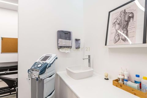 Erhvervsejendom i Odivelas, Lisbon, Odivelas - € 1.000.000 | Ref: C0426-00575 - foto 15
