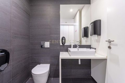 Erhvervsejendom i Odivelas, Lisbon, Odivelas - € 1.000.000 | Ref: C0426-00575 - foto 24