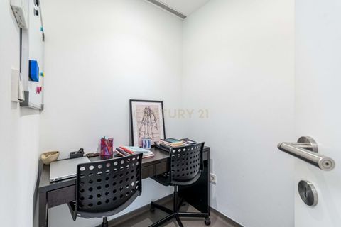 Erhvervsejendom i Odivelas, Lisbon, Odivelas - € 1.000.000 | Ref: C0426-00575 - foto 26