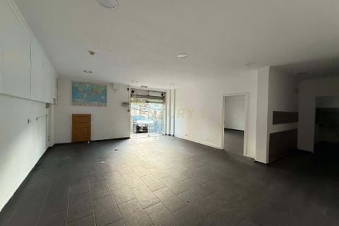 Erhvervsejendom i Corroios, Setubal, Corroios - € 225.000 | Ref: C0426-00577 - foto 4