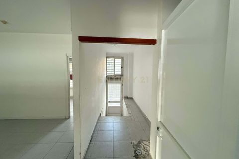 Erhvervsejendom i Corroios, Setubal, Corroios - € 225.000 | Ref: C0426-00577 - foto 9