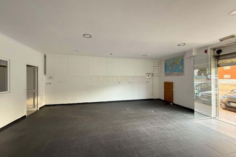Erhvervsejendom i Corroios, Setubal, Corroios - € 225.000 | Ref: C0426-00577 - foto 13