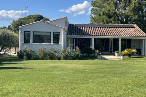 Villa i Arles, Bouches-du-Rhone, Arles - € 790.000 | Ref: 0618 - foto 1