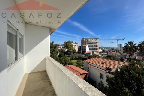 Villa i Porto, Porto, Porto - € 650.000 | Ref: 100257 - foto 24