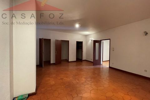 Villa i Porto, Porto, Porto - € 650.000 | Ref: 100257 - foto 31