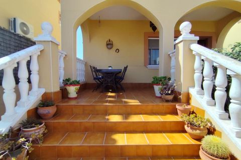 Villa a Torrevieja, Alicante, Torrevieja - € 310.000 | Ref: AM-02033/8919 - foto 5