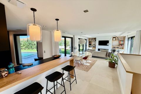 Villa i Sainte-Maxime, Var, Sainte-Maxime - € 1.790.000 | Ref: HH-15899989 - foto 13
