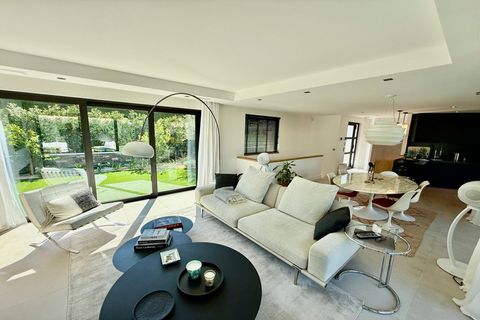 Villa i Sainte-Maxime, Var, Sainte-Maxime - € 1.790.000 | Ref: HH-15899989 - foto 14