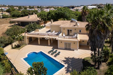 Villa i Albufeira, Faro, Albufeira - € 1.370.000 | Ref: TAMM2522V - foto 2