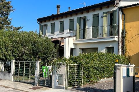 Villa a Rovigo, Rovigo, Rovigo - € 700.000 | Ref: MCEC151123 - foto 43