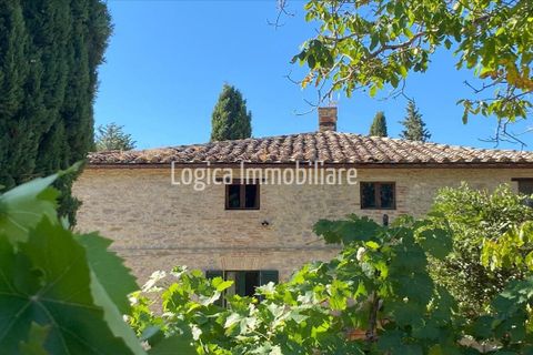 Farm hus i Perugia, Perugia, Perugia - € 635.000 | Ref: CA622 - foto 1